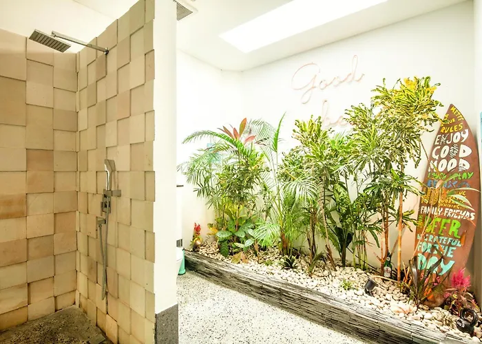 Modern 3br Villa, 200m To Bliss فيلة تْشانغو