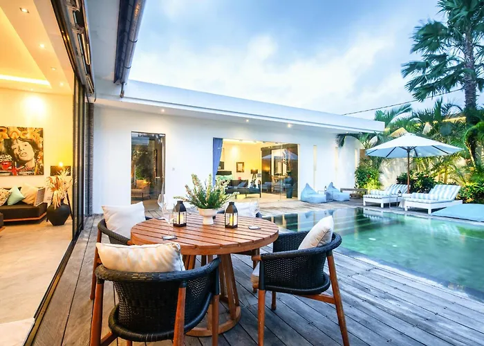 Modern 3br Villa, 200m To Bliss فيلة
